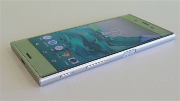 Sony Xperia Xz'yi Denedik!