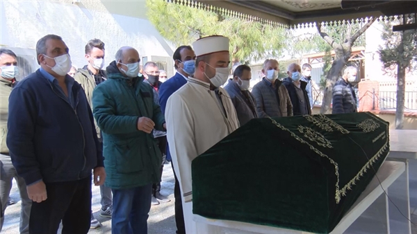 Oyuncu Fazıl Ender Uzun son yolculuğuna uğurlandı