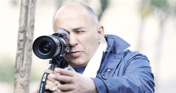 'Cahil Periler'deki tek Türk: Burak Deniz