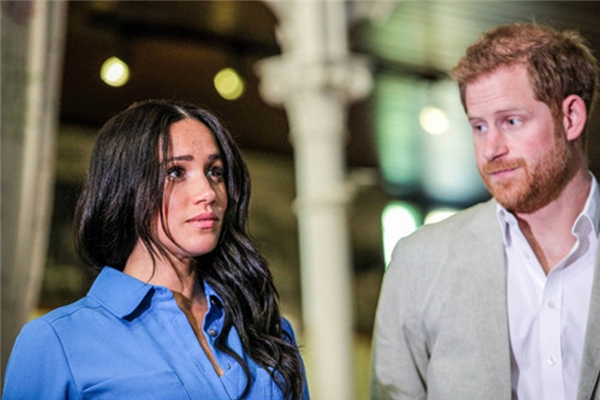 Harry'den ailesine: Karım Meghan'dan özür dileyin