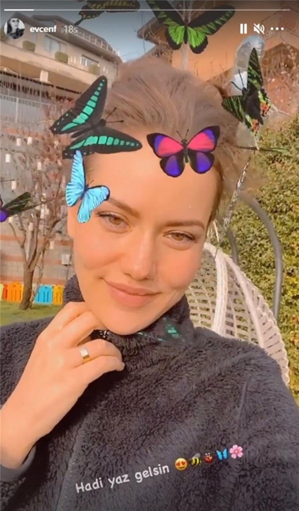 Fahriye Evcen: Haydi yaz gelsin