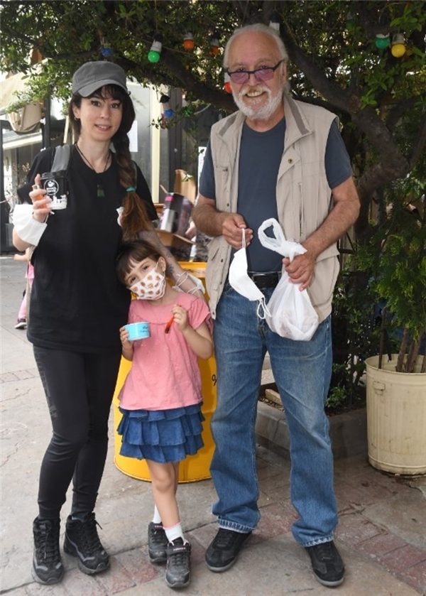 Cahit Berkay sitem etti: Allah akıl fikir versin