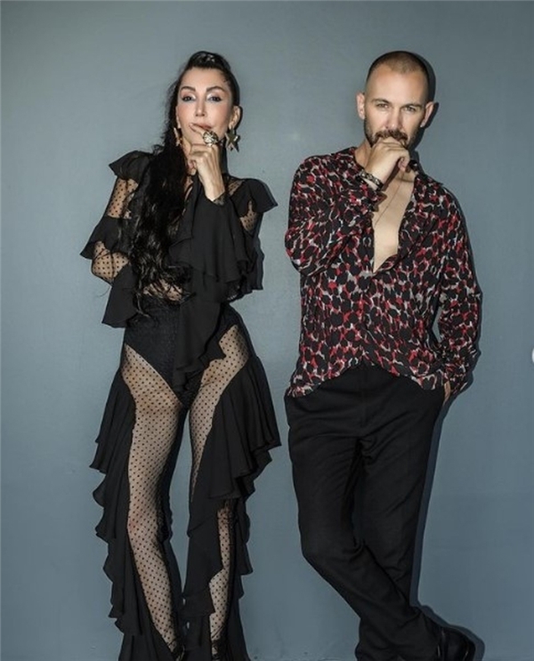 <a class='keyword-sd' href='/hande-yener/' title='Hande Yener'>Hande Yener</a>'in sahne kıyafeti çok konuşulmuştu: Daha cesurunu giyeceğim