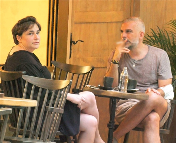  <a class='keyword-sd' href='/esra-dermancioglu/' title='Esra Dermancıoğlu'>Esra Dermancıoğlu</a>: Beni biliyorsunuz ben single'ım