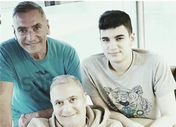 Mehmet Ali Erbil gözyaşları içinde anlattı: Babam sevmiyordu o adam nasıl sevsin!