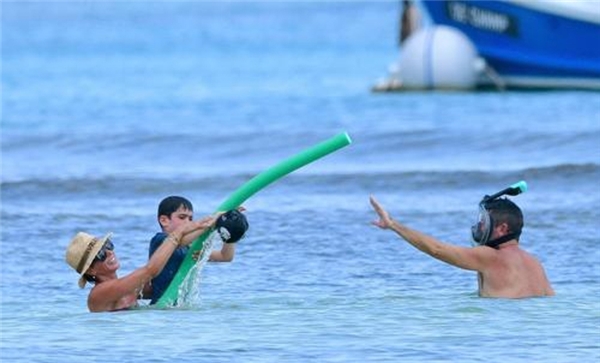 Arkadaşının karısını hamile bırakmıştı: Yarım milyar dolarlık servetinin bir bölümünü böyle harcıyor