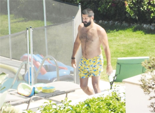 <a class='keyword-sd' href='/burak-ozcivit/' title='Burak Özçivit'>Burak Özçivit</a>'in misafir telaşı