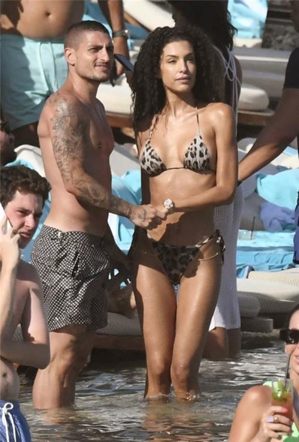 Model Jessica Aidi ve kocası Marco Verratti'nin bitmeyen balayı