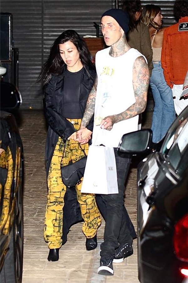 Travis Barker, en büyük korkusunu yenmesi için destek olan Kourtney Kardashian'a böyle teşekkür etti: Seninle her şey mümkün