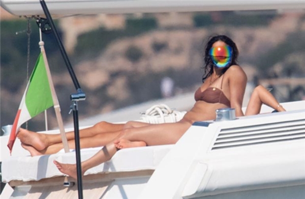 Michelle Rodriguez yat turunda görüntülendi: Aksiyon yıldızı tatilde