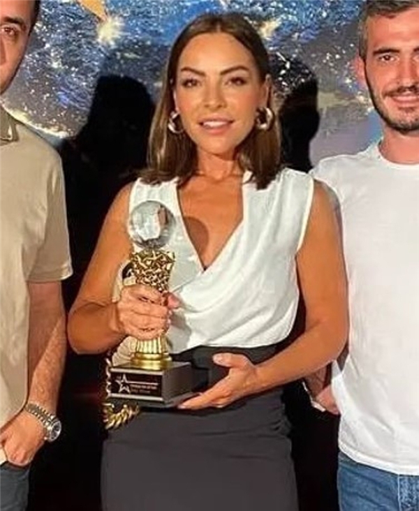 Demirören Medya'ya ödül yağmuru