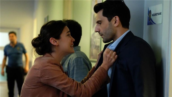 Sen Olsan Ne Yapardın? 'Yargı'nın başrol oyuncuları Kaan Urgancıoğlu ile Pınar Deniz anlattı