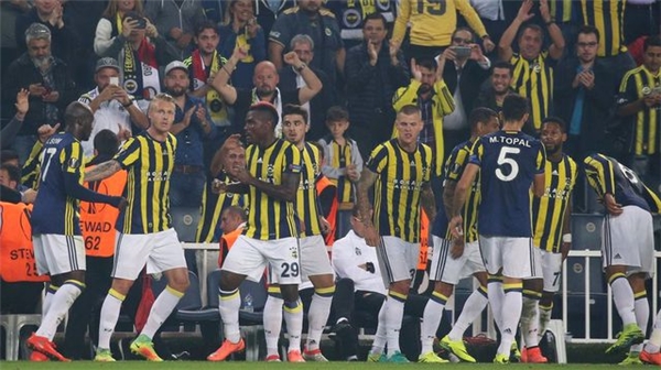 Fenerbahçe, Avrupa Ligi'nde Manchester United'a Konuk Oluyor