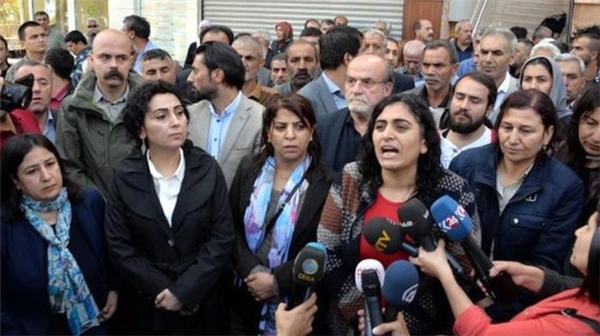 Diyarbakır'da Kışanak ve Anlı Protestosuna Müdahale