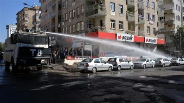 Diyarbakır'da Kışanak ve Anlı Protestosuna Müdahale
