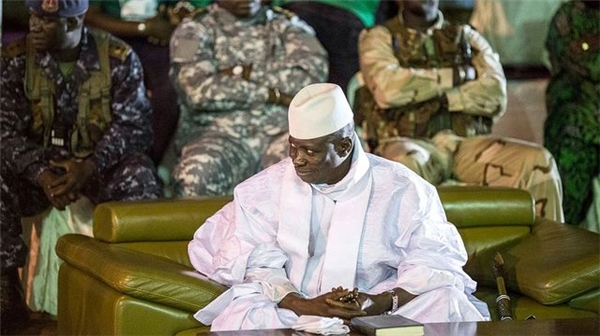 Gambiya'da Başkanlık Krizi: Senegal Ordusu Ülkeye Girdi