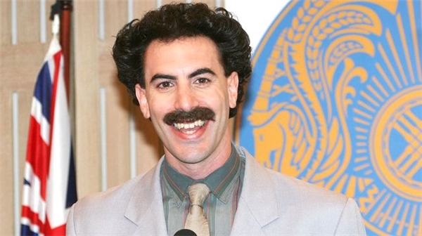 Kazakistan'da Borat Mayosu Giyen Turistler Müstehcen Bulunup Gözaltına Alındı