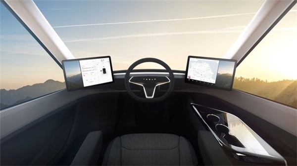 Musk, İlk Elektrikli TIR'ı Tanıttı
