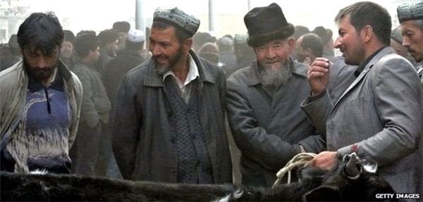 Uygur Mahkumlar, Tayland'daki Gözaltı Merkezinden Tünel Kazıp Kaçtı
