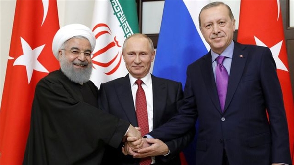 Kremlin: Türkiye'nin Kürtlerle İlgili 'Çekincelerine' Rağmen Suriye Kongresi Toplanacak