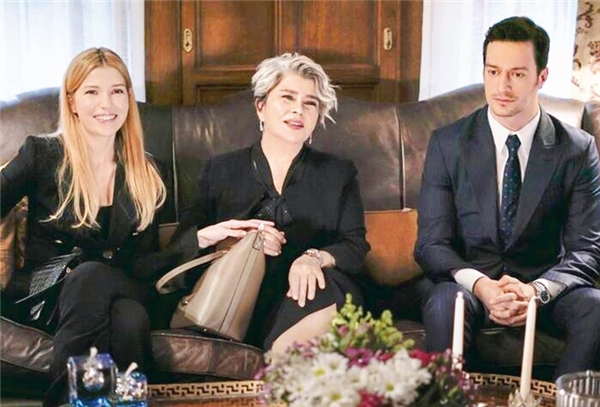 <a class='keyword-sd' href='/devrim-yakut/' title='Devrim Yakut'>Devrim Yakut</a>: Her karanlık noktanın arkasında büyük hikayeler var