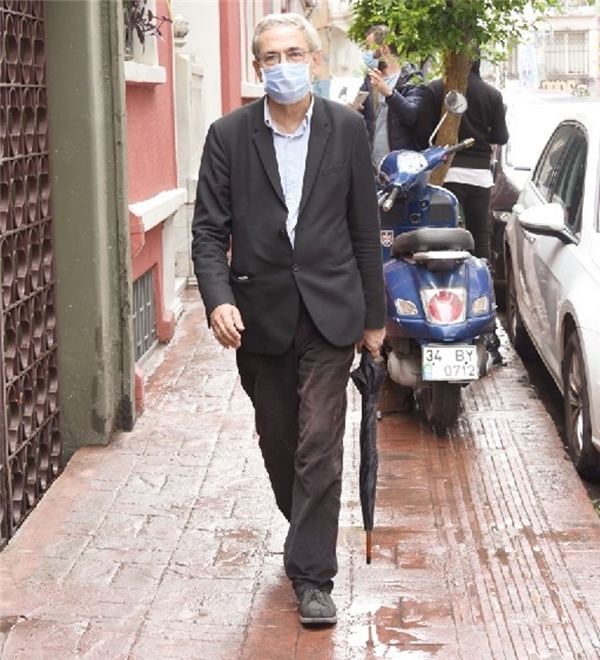 <a class='keyword-sd' href='/orhan-pamuk/' title='Orhan Pamuk'>Orhan Pamuk</a>: Psikolojik olarak zor durumdayım