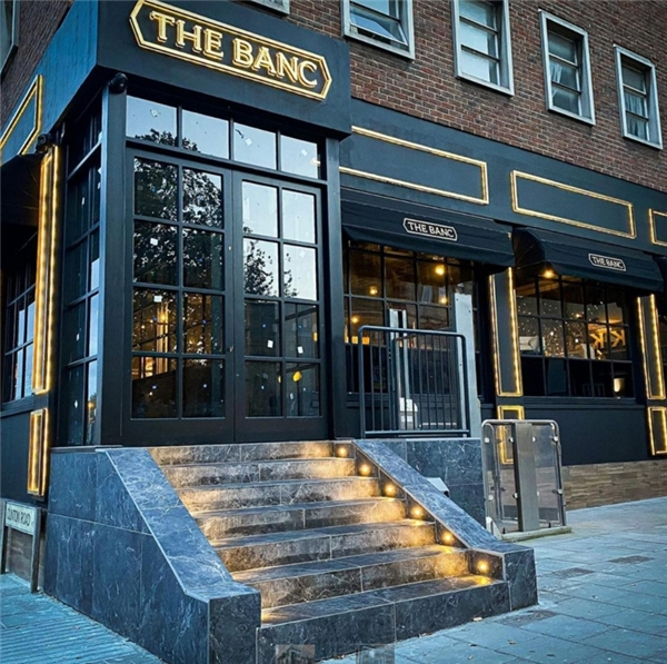 The Banc Restoran kendine özgü kuralları ile dikkat çekiyor
