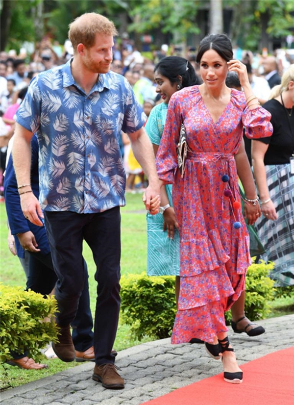Prens Harry ile Meghan Markle, önce Instagram'da tanışmışlar