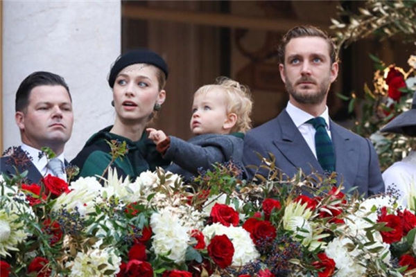 Monaco Sarayı'nın gelini Beatrice Borromeo, Kate Middleton, Meghan Markle ve Kraliçe Letizia'yı listeden sildi: Unvanı bile yok ama hepsinden 