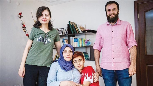 Çocuklarını kalplerinden doğuran aileler anlatıyor: Biz birlikte ve mutluyuz