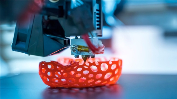 Dünyanın en büyük polimer 3D yazıcısı Factory of the Future 1.0 resmi olarak görücüye çıktı