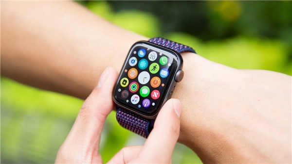 Tüm dünya şokta: Apple Watch satışları sonlanabilir!
