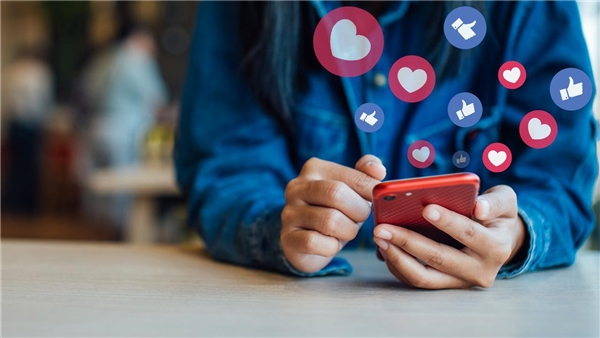 Influencer sosyal medyadan kaç para kazanıyor?