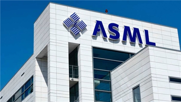 Çin'e bir ambargo da Hollanda'dan