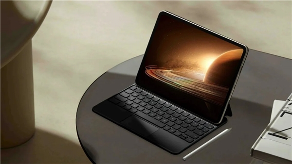 Oppo Pad 2 için geri sayım: Resmi tanıtım görselleri ortaya çıktı!