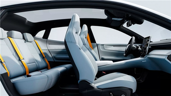 Arka camı olmayan otomobil: Polestar 4!