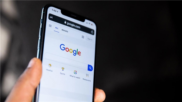 Google, siber saldırı riskini azaltmak için internet erişimini kısıtlıyor