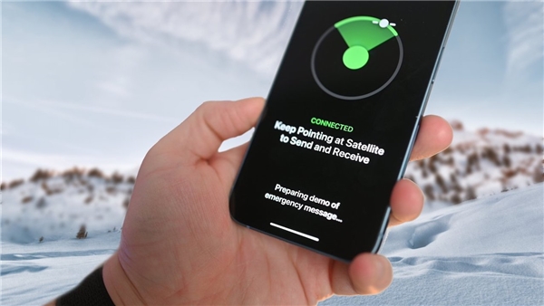 Apple, iPhone 14 ile Uydu Bağlantısı Üzerinden Acil SOS Bildirim Desteği Kazandı