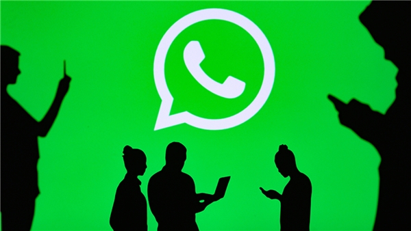 WhatsApp, isimsiz grup kurma özelliğini kullanıma açtı