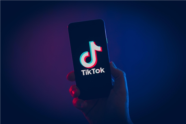 Azerbaycan TikTok'u Yasakladı, TikTok'a Tarihi Cezalar Verildi