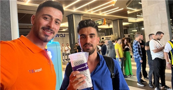 Hepsiburada, iPhone 15 Modellerini Teslim Etmeye Başladı