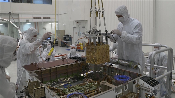 NASA Mars'ta Oksijen Üretmeyi Başardı