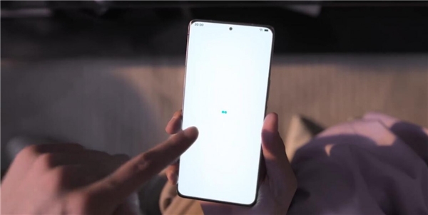 NIO Phone'un tasarımı ortaya çıktı