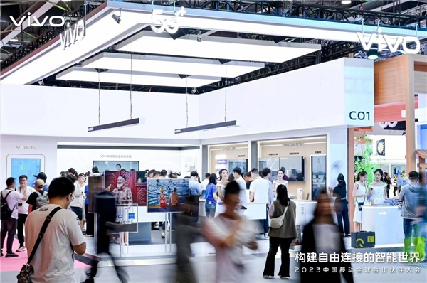 Vivo, Android 14 tabanlı OriginOS 4'ü tanıtacak