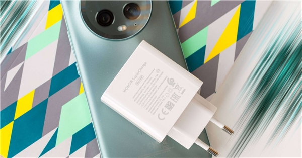 Honor Magic 6 Pro, uydu bağlantı desteğine sahip olacak