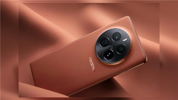 Realme GT 5 Pro Lansman Görüntüleri Paylaşıldı