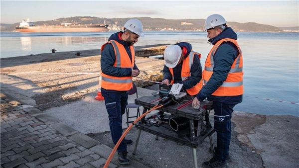 Türk Telekom, Türkiye'de Fiber Ağ Uzunluğunu 435 Bin Km'ye Ulaştırdı