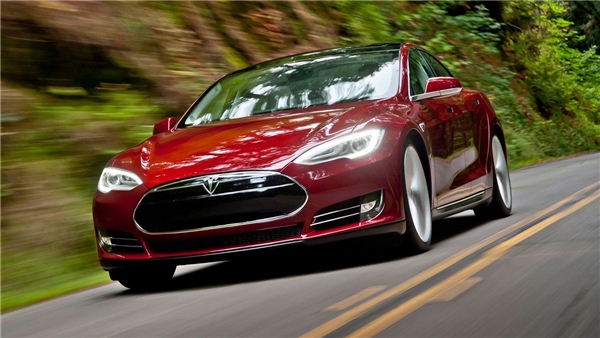 CATL, Tesla araçların şarj hızını ikiye katlayacak yeni batarya geliştirdi