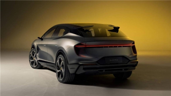 Lotus'un elektrikli otomobil piyasasını sallayacak SUV'u üretime girdi!