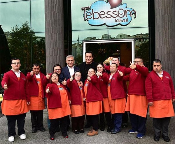 İnanın kızlarımı bile göremiyorum